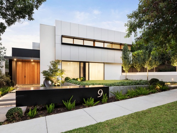Sunshine Bay Retreat