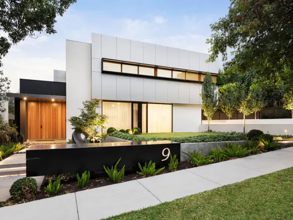 Sunshine Bay Retreat